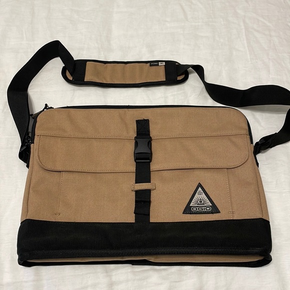 OGIO Bags Ogio Laptop Messenger Padded Work Bag Poshmark